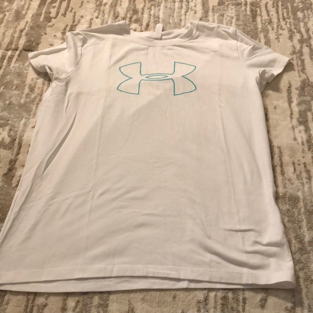 Under Armour white top